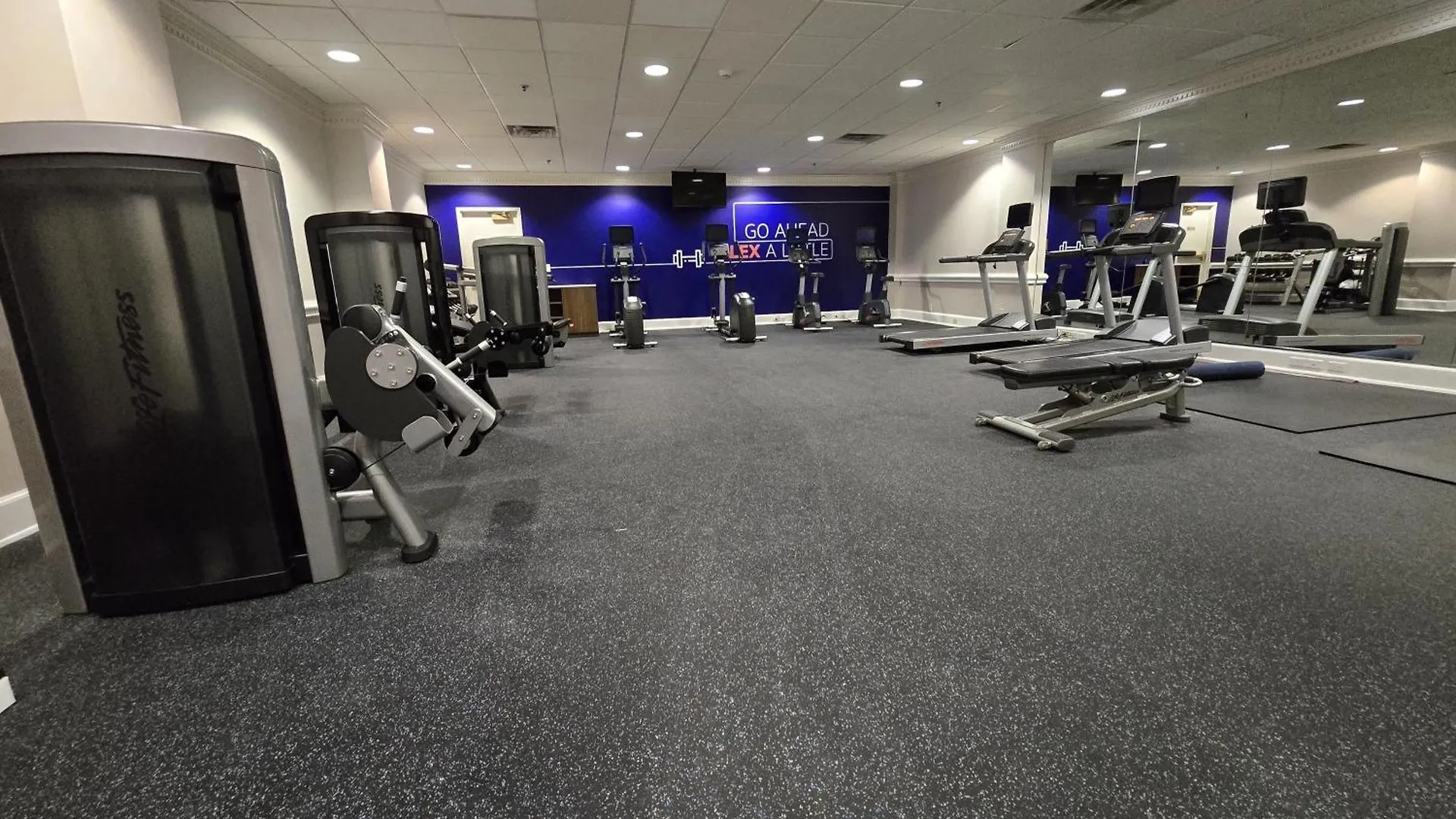 Holiday Inn Express Nashville-Downtown - Broadway By Ihg 3*, Νάσβιλ