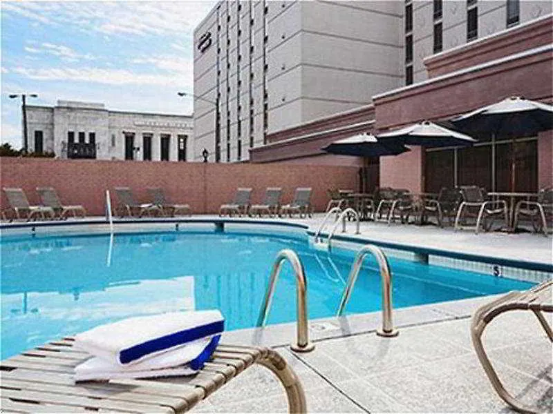 Holiday Inn Express Nashville-Downtown - Broadway By Ihg Nashville